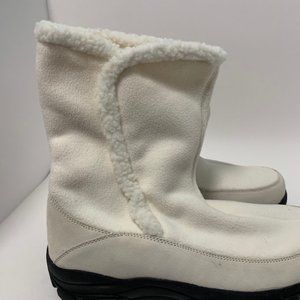 Land's End Women's Creamy Suede Fleece Boot sz 11